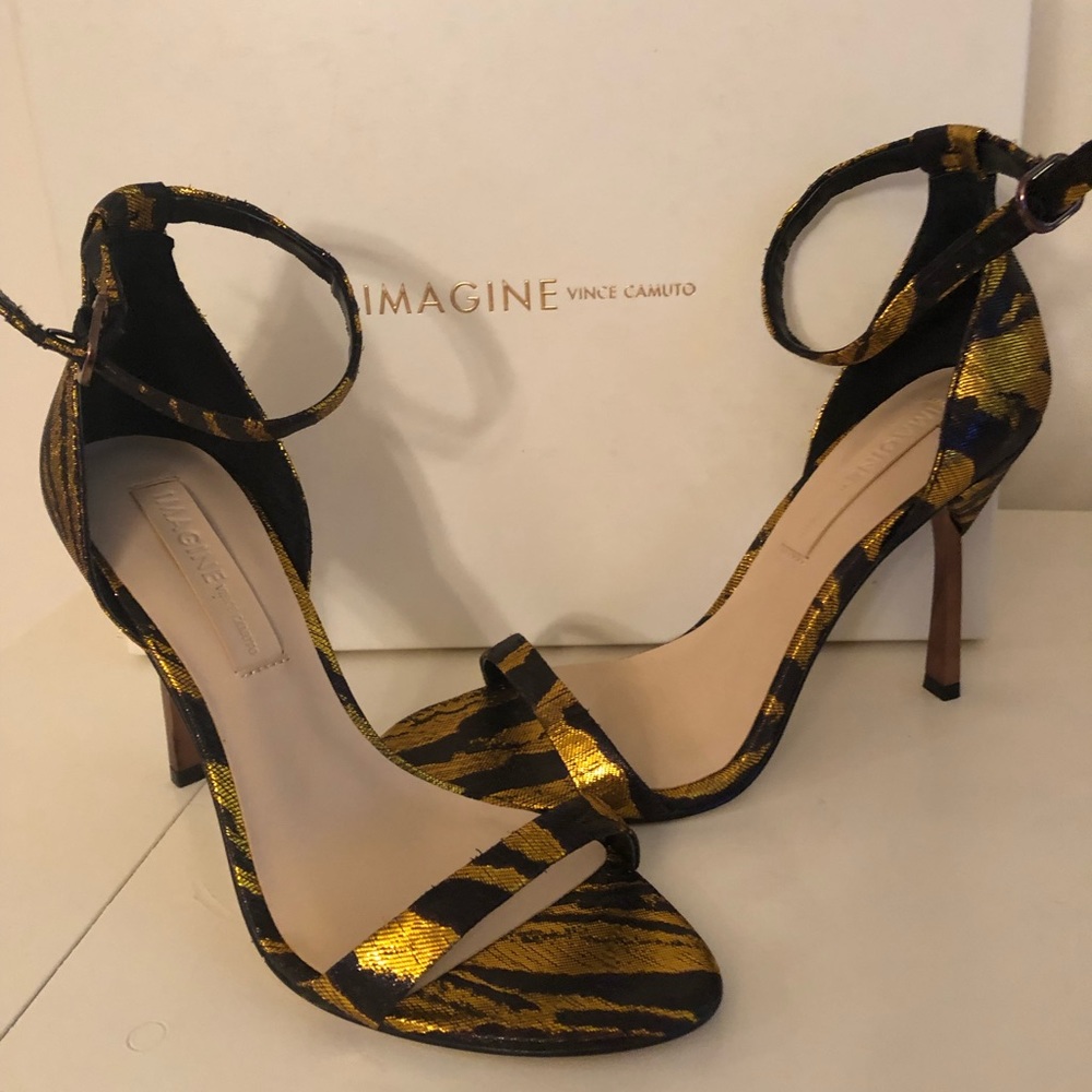 VC Imagine Resin stiletto heel